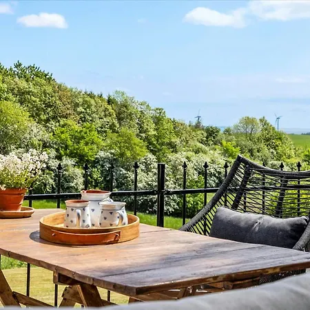 Casa de Férias Summer House Close To Nature By The Limfjord *